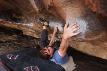 Bouldering in Hueco Tanks on %m/%d/%Y

Filename: SRM_20160219_1813521.jpg
Aperture: f/2.8
Shutter Speed: 1/250
Body: Canon EOS 20D
Lens: Canon EF 16-35mm f/2.8 L