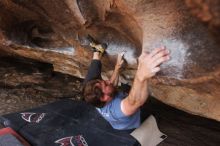 Bouldering in Hueco Tanks on %m/%d/%Y

Filename: SRM_20160219_1813530.jpg
Aperture: f/2.8
Shutter Speed: 1/250
Body: Canon EOS 20D
Lens: Canon EF 16-35mm f/2.8 L