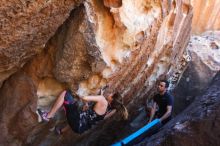 Bouldering in Hueco Tanks on 02/20/2016

Filename: SRM_20160220_1406361.JPG
Aperture: f/2.8
Shutter Speed: 1/250
Body: Canon EOS 20D
Lens: Canon EF 16-35mm f/2.8 L