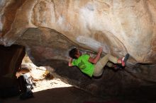 Bouldering in Hueco Tanks on 02/27/2016 with Blue Lizard Climbing and Yoga

Filename: SRM_20160227_1300240.JPG
Aperture: f/8.0
Shutter Speed: 1/250
Body: Canon EOS 20D
Lens: Canon EF 16-35mm f/2.8 L