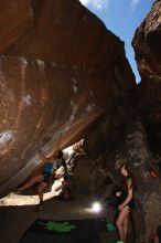 Bouldering in Hueco Tanks on 03/26/2016 with Blue Lizard Climbing and Yoga

Filename: SRM_20160326_1210300.jpg
Aperture: f/8.0
Shutter Speed: 1/250
Body: Canon EOS 20D
Lens: Canon EF 16-35mm f/2.8 L