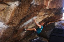 Bouldering in Hueco Tanks on 04/11/2016 with Blue Lizard Climbing and Yoga

Filename: SRM_20160411_1659001.jpg
Aperture: f/3.5
Shutter Speed: 1/320
Body: Canon EOS 20D
Lens: Canon EF 16-35mm f/2.8 L