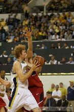 Luke Schenscher takes the ball against UGA.  Men's Basketball Georgia Tech beat UGA 87-49.

Filename: crw_5916_std.jpg
Aperture: f/2.8
Shutter Speed: 1/640
Body: Canon EOS DIGITAL REBEL
Lens: Canon EF 80-200mm f/2.8 L