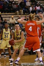 The Georgia Tech women's basketball team played Clemson.

Filename: img_0725_std.jpg
Aperture: f/2.8
Shutter Speed: 1/320
Body: Canon EOS DIGITAL REBEL
Lens: Canon EF 80-200mm f/2.8 L