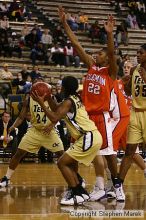 The Georgia Tech women's basketball team played Clemson.

Filename: img_0643_std.jpg
Aperture: f/2.8
Shutter Speed: 1/320
Body: Canon EOS DIGITAL REBEL
Lens: Canon EF 80-200mm f/2.8 L