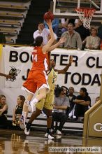 The Georgia Tech women's basketball team played Clemson.

Filename: img_0600_std.jpg
Aperture: f/2.8
Shutter Speed: 1/320
Body: Canon EOS DIGITAL REBEL
Lens: Canon EF 80-200mm f/2.8 L