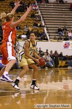 The Georgia Tech women's basketball team played Clemson.

Filename: img_0547_std.jpg
Aperture: f/2.8
Shutter Speed: 1/320
Body: Canon EOS DIGITAL REBEL
Lens: Canon EF 80-200mm f/2.8 L