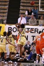 The Georgia Tech women's basketball team played Clemson.

Filename: img_0583_std.jpg
Aperture: f/2.8
Shutter Speed: 1/320
Body: Canon EOS DIGITAL REBEL
Lens: Canon EF 80-200mm f/2.8 L