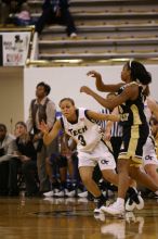 The Georgia Tech women's basketball team played Wake Forest.

Filename: IMG_1059.jpg
Aperture: f/2.8
Shutter Speed: 1/320
Body: Canon EOS DIGITAL REBEL
Lens: Canon EF 80-200mm f/2.8 L