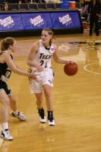 The Georgia Tech women's basketball team played Wake Forest.

Filename: IMG_1131.jpg
Aperture: f/2.8
Shutter Speed: 1/320
Body: Canon EOS DIGITAL REBEL
Lens: Canon EF 80-200mm f/2.8 L