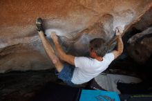 Bouldering in Hueco Tanks on 11/02/2018 with Blue Lizard Climbing and Yoga

Filename: SRM_20181102_1314540.jpg
Aperture: f/4.5
Shutter Speed: 1/400
Body: Canon EOS-1D Mark II
Lens: Canon EF 16-35mm f/2.8 L