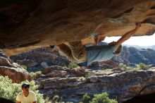 Bouldering in Hueco Tanks on 11/03/2018 with Blue Lizard Climbing and Yoga

Filename: SRM_20181103_1011240.jpg
Aperture: f/5.6
Shutter Speed: 1/640
Body: Canon EOS-1D Mark II
Lens: Canon EF 50mm f/1.8 II