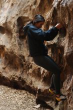 Bouldering in Hueco Tanks on 11/23/2018 with Blue Lizard Climbing and Yoga

Filename: SRM_20181123_1625400.jpg
Aperture: f/2.8
Shutter Speed: 1/100
Body: Canon EOS-1D Mark II
Lens: Canon EF 50mm f/1.8 II