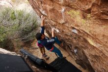 Bouldering in Hueco Tanks on 11/22/2018 with Blue Lizard Climbing and Yoga

Filename: SRM_20181122_1221230.jpg
Aperture: f/5.6
Shutter Speed: 1/320
Body: Canon EOS-1D Mark II
Lens: Canon EF 16-35mm f/2.8 L