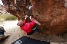 Bouldering in Hueco Tanks on 12/02/2018 with Blue Lizard Climbing and Yoga

Filename: SRM_20181202_1401220.jpg
Aperture: f/6.3
Shutter Speed: 1/250
Body: Canon EOS-1D Mark II
Lens: Canon EF 16-35mm f/2.8 L