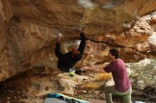 Bouldering in Hueco Tanks on 12/08/2018 with Blue Lizard Climbing and Yoga

Filename: SRM_20181208_1415390.jpg
Aperture: f/4.5
Shutter Speed: 1/250
Body: Canon EOS-1D Mark II
Lens: Canon EF 50mm f/1.8 II