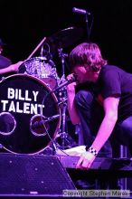Billy Talent opens for Sugarcult and MxPx at The Tabernacle.

Filename: crw_1626c_std.jpg
Aperture: f/1.8
Shutter Speed: 1/125
Body: Canon EOS DIGITAL REBEL
Lens: Canon EF 50mm f/1.8 II