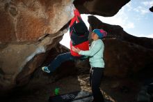 Bouldering in Hueco Tanks on 01/02/2019 with Blue Lizard Climbing and Yoga

Filename: SRM_20190102_1117520.jpg
Aperture: f/8.0
Shutter Speed: 1/250
Body: Canon EOS-1D Mark II
Lens: Canon EF 16-35mm f/2.8 L