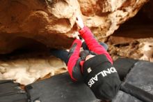 Bouldering in Hueco Tanks on 01/02/2019 with Blue Lizard Climbing and Yoga

Filename: SRM_20190102_1508500.jpg
Aperture: f/3.5
Shutter Speed: 1/250
Body: Canon EOS-1D Mark II
Lens: Canon EF 16-35mm f/2.8 L
