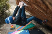 Bouldering in Hueco Tanks on 01/02/2019 with Blue Lizard Climbing and Yoga

Filename: SRM_20190102_1718480.jpg
Aperture: f/2.2
Shutter Speed: 1/320
Body: Canon EOS-1D Mark II
Lens: Canon EF 50mm f/1.8 II