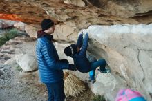 Bouldering in Hueco Tanks on 01/01/2019 with Blue Lizard Climbing and Yoga

Filename: SRM_20190101_1815430.jpg
Aperture: f/2.8
Shutter Speed: 1/160
Body: Canon EOS-1D Mark II
Lens: Canon EF 50mm f/1.8 II