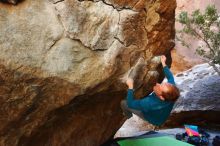 Bouldering in Hueco Tanks on 01/05/2019 with Blue Lizard Climbing and Yoga

Filename: SRM_20190105_1319180.jpg
Aperture: f/4.0
Shutter Speed: 1/200
Body: Canon EOS-1D Mark II
Lens: Canon EF 16-35mm f/2.8 L