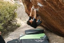 Bouldering in Hueco Tanks on 01/06/2019 with Blue Lizard Climbing and Yoga

Filename: SRM_20190106_1321070.jpg
Aperture: f/2.8
Shutter Speed: 1/320
Body: Canon EOS-1D Mark II
Lens: Canon EF 50mm f/1.8 II