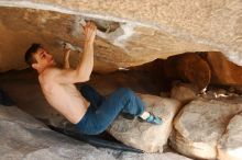Bouldering in Hueco Tanks on 01/27/2019 with Blue Lizard Climbing and Yoga

Filename: SRM_20190127_1045050.jpg
Aperture: f/5.0
Shutter Speed: 1/250
Body: Canon EOS-1D Mark II
Lens: Canon EF 16-35mm f/2.8 L