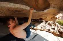 Bouldering in Hueco Tanks on 01/27/2019 with Blue Lizard Climbing and Yoga

Filename: SRM_20190127_1045200.jpg
Aperture: f/9.0
Shutter Speed: 1/250
Body: Canon EOS-1D Mark II
Lens: Canon EF 16-35mm f/2.8 L