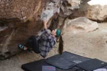 Bouldering in Hueco Tanks on 02/02/2019 with Blue Lizard Climbing and Yoga

Filename: SRM_20190202_1128090.jpg
Aperture: f/4.5
Shutter Speed: 1/320
Body: Canon EOS-1D Mark II
Lens: Canon EF 50mm f/1.8 II