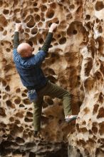 Bouldering in Hueco Tanks on 02/02/2019 with Blue Lizard Climbing and Yoga

Filename: SRM_20190202_1455210.jpg
Aperture: f/3.2
Shutter Speed: 1/200
Body: Canon EOS-1D Mark II
Lens: Canon EF 50mm f/1.8 II