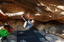 Bouldering in Hueco Tanks on 02/17/2019 with Blue Lizard Climbing and Yoga

Filename: SRM_20190217_1800520.jpg
Aperture: f/4.0
Shutter Speed: 1/250
Body: Canon EOS-1D Mark II
Lens: Canon EF 16-35mm f/2.8 L