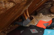 Bouldering in Hueco Tanks on 02/22/2019 with Blue Lizard Climbing and Yoga

Filename: SRM_20190222_1649390.jpg
Aperture: f/5.0
Shutter Speed: 1/320
Body: Canon EOS-1D Mark II
Lens: Canon EF 16-35mm f/2.8 L