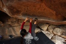 Bouldering in Hueco Tanks on 03/09/2019 with Blue Lizard Climbing and Yoga

Filename: SRM_20190309_1659170.jpg
Aperture: f/5.6
Shutter Speed: 1/250
Body: Canon EOS-1D Mark II
Lens: Canon EF 16-35mm f/2.8 L