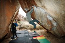 Bouldering in Hueco Tanks on 03/10/2019 with Blue Lizard Climbing and Yoga

Filename: SRM_20190310_1122330.jpg
Aperture: f/5.6
Shutter Speed: 1/250
Body: Canon EOS-1D Mark II
Lens: Canon EF 16-35mm f/2.8 L