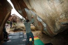 Bouldering in Hueco Tanks on 03/10/2019 with Blue Lizard Climbing and Yoga

Filename: SRM_20190310_1130300.jpg
Aperture: f/5.6
Shutter Speed: 1/250
Body: Canon EOS-1D Mark II
Lens: Canon EF 16-35mm f/2.8 L