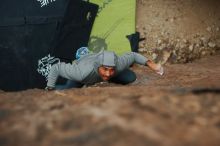 Bouldering in Hueco Tanks on 03/10/2019 with Blue Lizard Climbing and Yoga

Filename: SRM_20190310_1450390.jpg
Aperture: f/2.5
Shutter Speed: 1/640
Body: Canon EOS-1D Mark II
Lens: Canon EF 50mm f/1.8 II