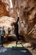 Bouldering in Hueco Tanks on 03/10/2019 with Blue Lizard Climbing and Yoga

Filename: SRM_20190310_1514050.jpg
Aperture: f/5.6
Shutter Speed: 1/125
Body: Canon EOS-1D Mark II
Lens: Canon EF 16-35mm f/2.8 L