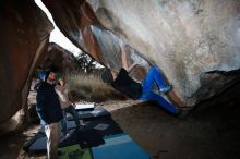 Bouldering in Hueco Tanks on 03/15/2019 with Blue Lizard Climbing and Yoga

Filename: SRM_20190315_1330040.jpg
Aperture: f/8.0
Shutter Speed: 1/250
Body: Canon EOS-1D Mark II
Lens: Canon EF 16-35mm f/2.8 L