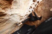 Bouldering in Hueco Tanks on 03/30/2019 with Blue Lizard Climbing and Yoga

Filename: SRM_20190330_1129370.jpg
Aperture: f/5.0
Shutter Speed: 1/200
Body: Canon EOS-1D Mark II
Lens: Canon EF 16-35mm f/2.8 L