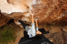 Bouldering in Hueco Tanks on 03/30/2019 with Blue Lizard Climbing and Yoga

Filename: SRM_20190330_1249340.jpg
Aperture: f/5.6
Shutter Speed: 1/320
Body: Canon EOS-1D Mark II
Lens: Canon EF 16-35mm f/2.8 L