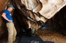 Bouldering in Hueco Tanks on 04/05/2019 with Blue Lizard Climbing and Yoga

Filename: SRM_20190405_1245060.jpg
Aperture: f/4.0
Shutter Speed: 1/125
Body: Canon EOS-1D Mark II
Lens: Canon EF 16-35mm f/2.8 L