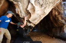 Bouldering in Hueco Tanks on 04/05/2019 with Blue Lizard Climbing and Yoga

Filename: SRM_20190405_1245320.jpg
Aperture: f/4.0
Shutter Speed: 1/160
Body: Canon EOS-1D Mark II
Lens: Canon EF 16-35mm f/2.8 L