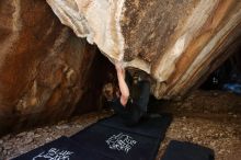 Bouldering in Hueco Tanks on 04/05/2019 with Blue Lizard Climbing and Yoga

Filename: SRM_20190405_1300400.jpg
Aperture: f/4.0
Shutter Speed: 1/160
Body: Canon EOS-1D Mark II
Lens: Canon EF 16-35mm f/2.8 L