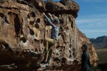 Bouldering in Hueco Tanks on 04/06/2019 with Blue Lizard Climbing and Yoga

Filename: SRM_20190406_0853010.jpg
Aperture: f/4.0
Shutter Speed: 1/1000
Body: Canon EOS-1D Mark II
Lens: Canon EF 50mm f/1.8 II