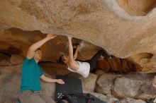 Bouldering in Hueco Tanks on 04/13/2019 with Blue Lizard Climbing and Yoga

Filename: SRM_20190413_1254510.jpg
Aperture: f/5.6
Shutter Speed: 1/250
Body: Canon EOS-1D Mark II
Lens: Canon EF 16-35mm f/2.8 L