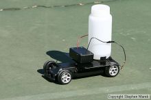 

Filename: img_4127_std.jpg
Aperture: f/5.6
Shutter Speed: 1/320
Body: Canon EOS DIGITAL REBEL
Lens: Canon EF 80-200mm f/2.8 L