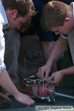 

Filename: img_4137_std.jpg
Aperture: f/2.8
Shutter Speed: 1/320
Body: Canon EOS DIGITAL REBEL
Lens: Canon EF 80-200mm f/2.8 L