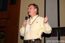 

Filename: img_3879_std.jpg
Aperture: f/7.1
Shutter Speed: 1/200
Body: Canon EOS DIGITAL REBEL
Lens: Canon EF-S 18-55mm f/3.5-5.6