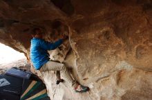 Bouldering in Hueco Tanks on 11/29/2019 with Blue Lizard Climbing and Yoga

Filename: SRM_20191129_1659290.jpg
Aperture: f/4.0
Shutter Speed: 1/250
Body: Canon EOS-1D Mark II
Lens: Canon EF 16-35mm f/2.8 L